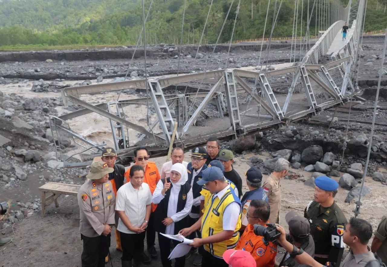 Pemprov Jatim Segera Bangun Kembali Jembatan Kaliregoyo dan Kloposawit Lumajang