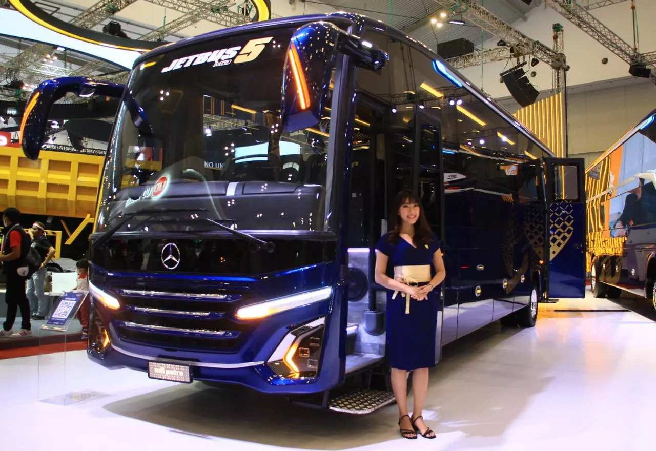 Totalitas DCVI Mendukung Pertumbuhan Sektor Industri Karoseri Bus Indonesia
