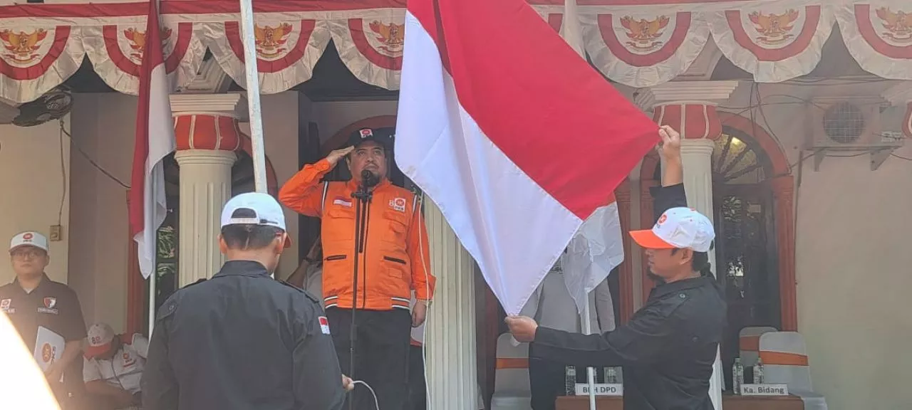 Gelar Upacara HUT RI ke-78, Bang Jo Ajak Kader PKS Berjuang Mewujudkan Surabaya Maju
