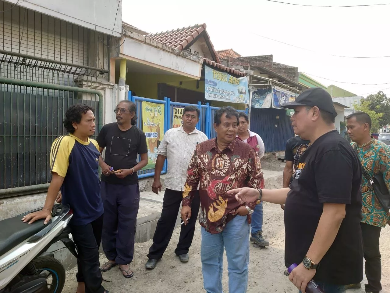 Lagi, Cak Yo Sidak Proyek Pengerjaan Drainase, Kali Ini di Simo Hilir Timur Raya