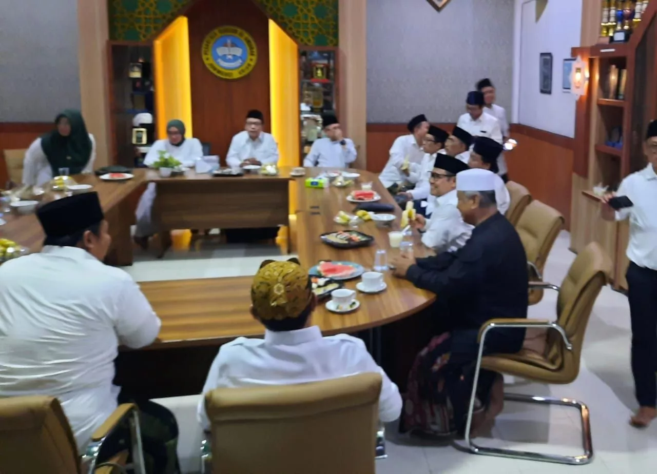 Silaturahmi ke Ponpes Al Amanah Sidoarjo, Cak Imin: Alhamdulillah Dukungan Terus Menguat