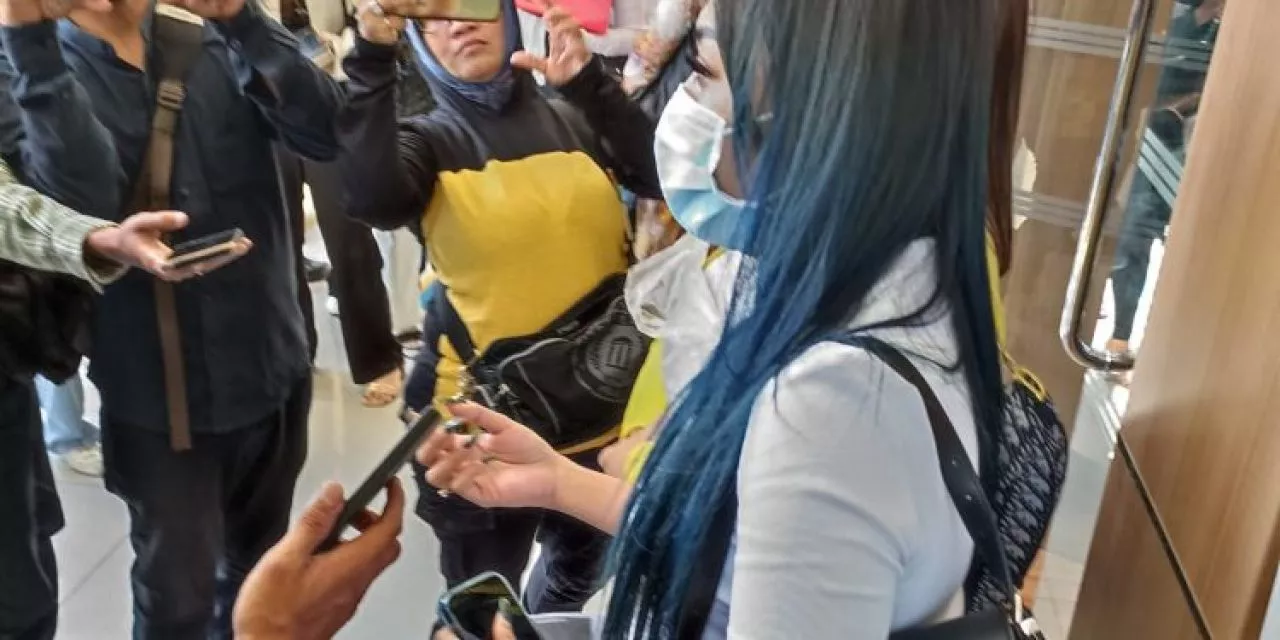 Arisan Bodong Selebgram Rugikan Korban Hingga 15 M