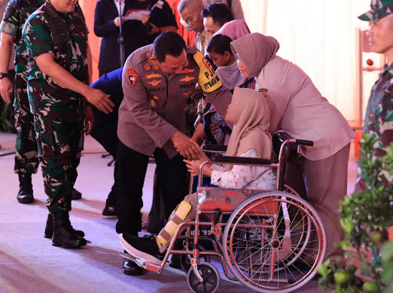Masyarakat dan Ketua PWI Jatim Apresiasi Kegiatan Bakti Kesehatan dan Sosial Reuni Akabri 91