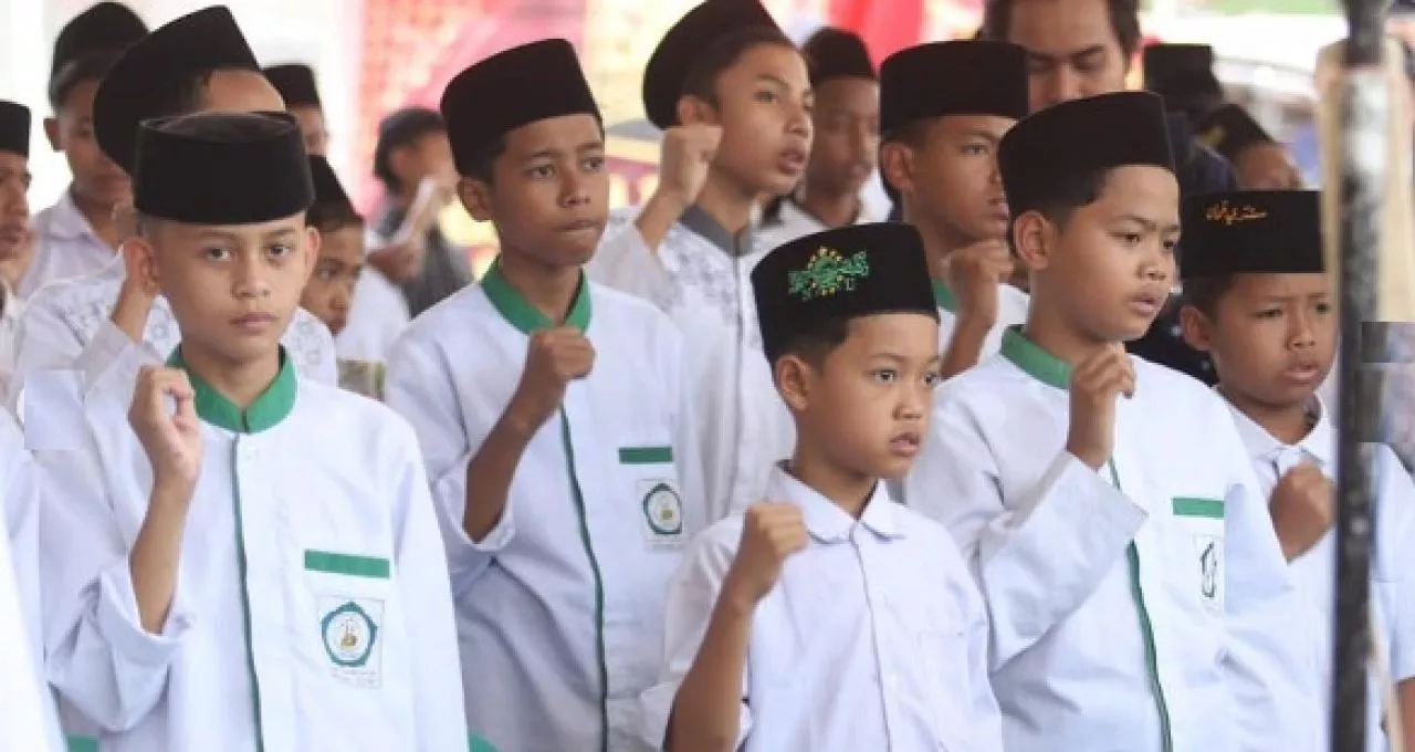 Gen Z Gemari dan Lestarikan Kesenian Al Banjari
