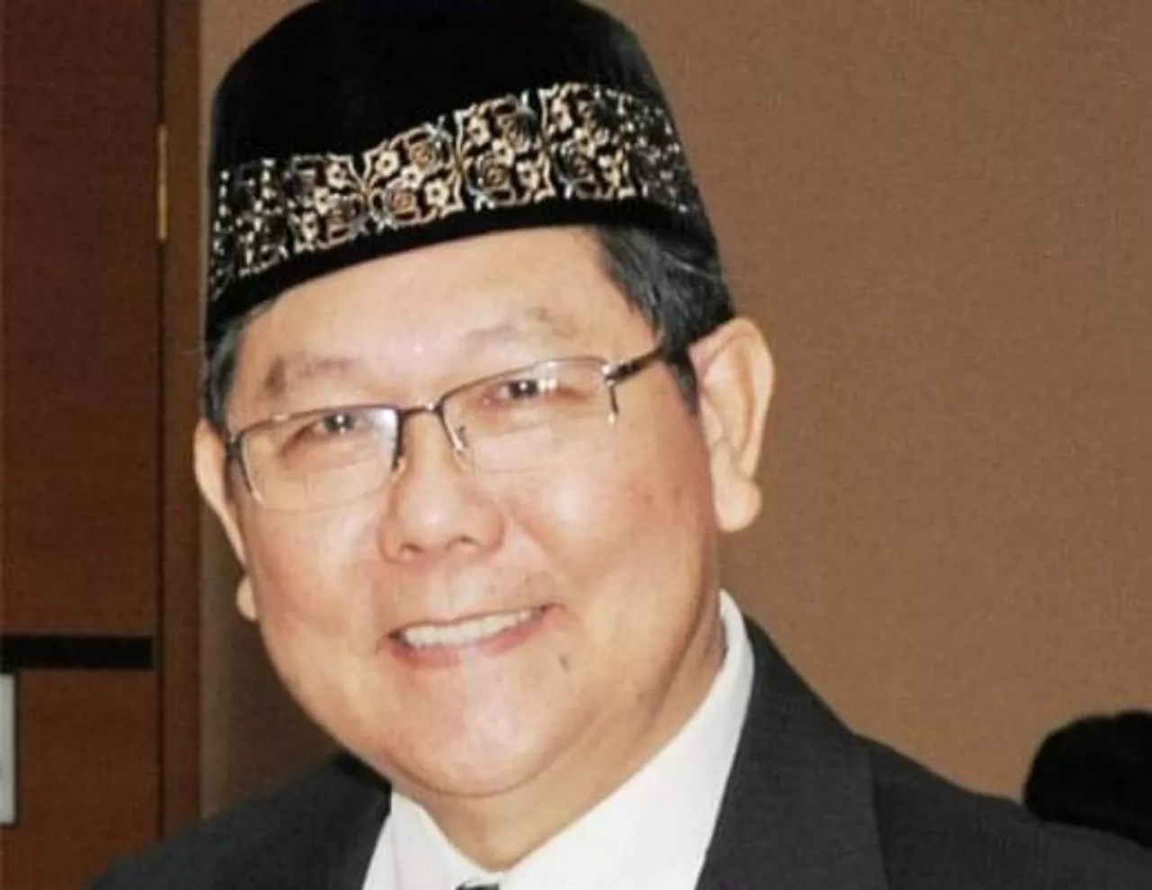 Capres dan Mitos