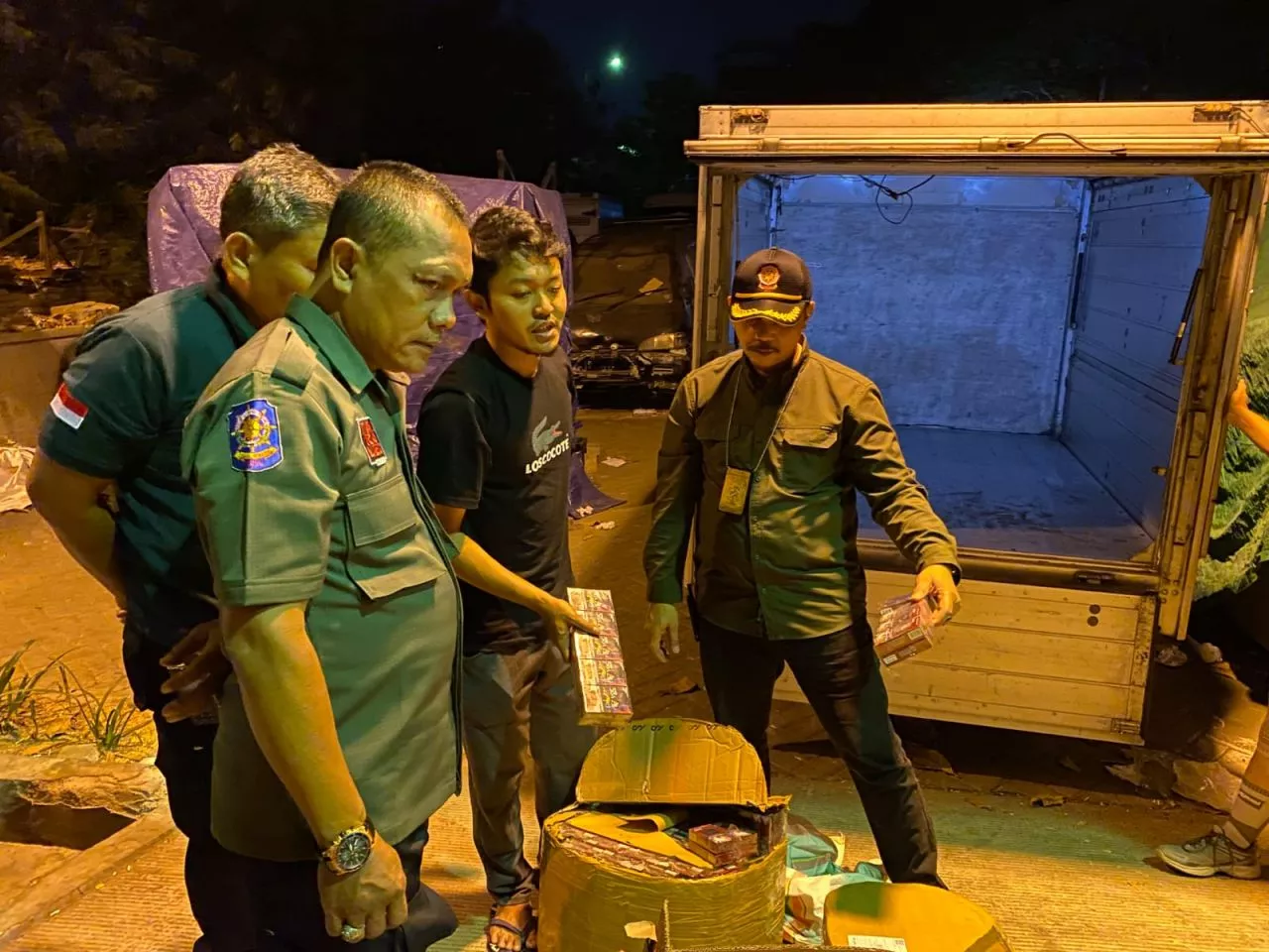 Satpol PP Jatim Gelar Operasi Gabungan Cegah Peredaran Rokok Ilegal