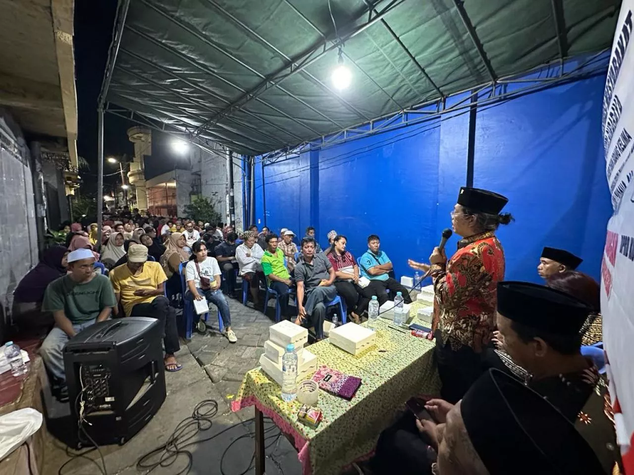 Tercoret Gamis dan Permakanan, Warga Dupak Mengadu ke Dewan