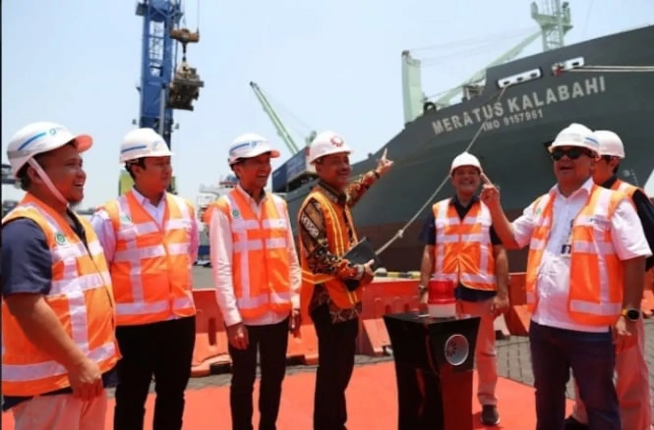 Fasilitas Terminal Dan Pelayanan Bongkar Muat Petikemas Trayek Surabaya-NTT Resmi Beroperasi