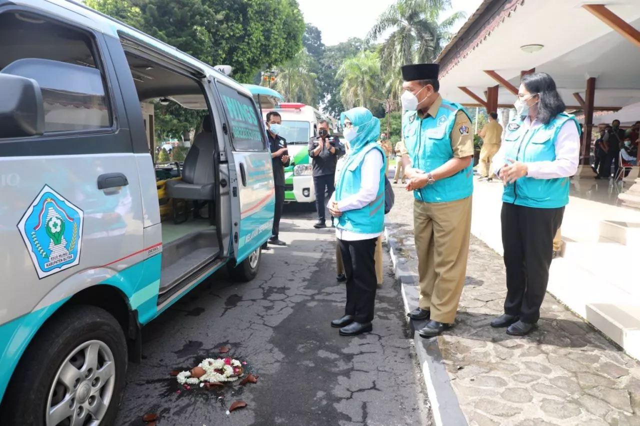 Jatim Borong Empat Penghargaan Pelayanan Publik dari KemenPAN RB