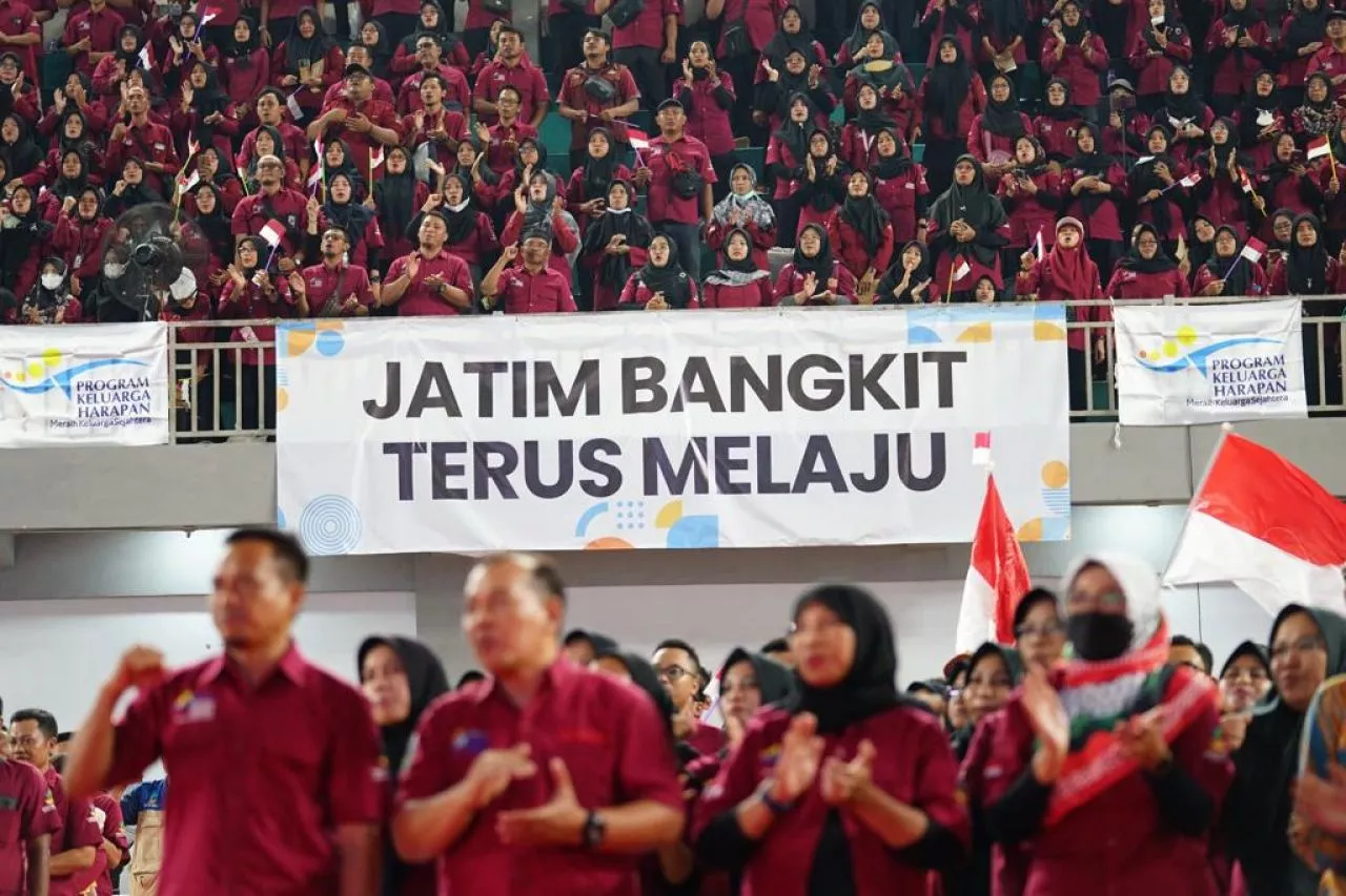 Pahlawan Era Digital Dalam Melawan Kemiskinan Dan Keterbelakangan