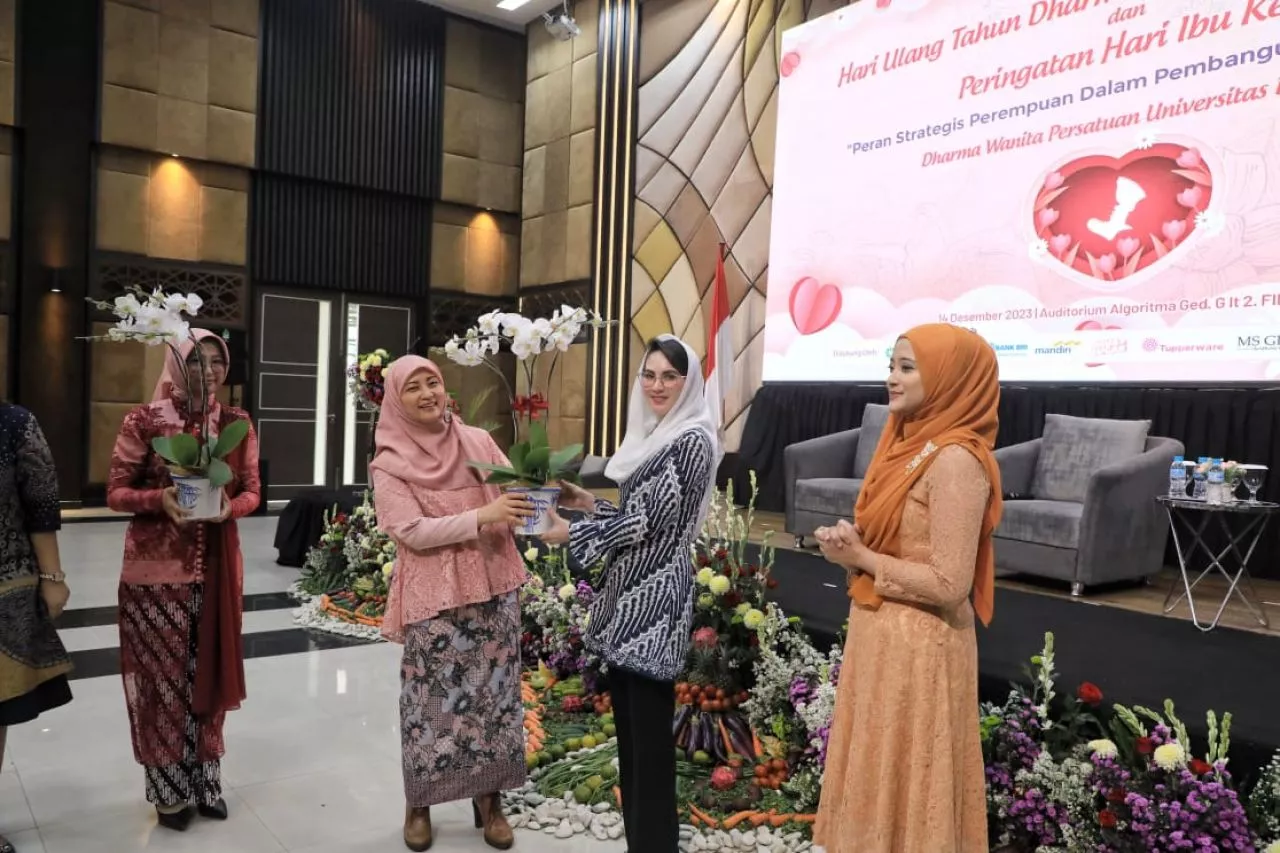 Arumi Bachsin Dorong Optimalisasi Peran Perempuan Dalam Pembangunan