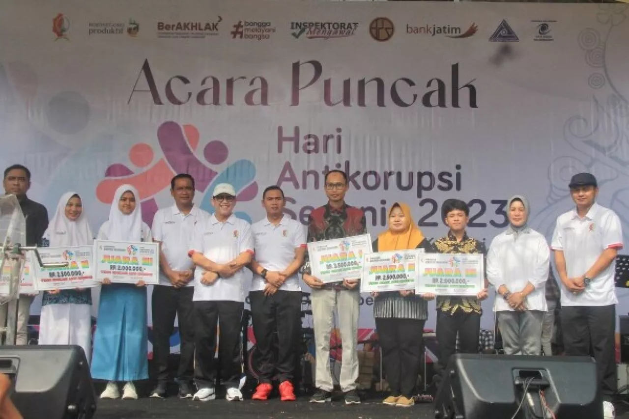 Pemkab Bojonegoro Komitmen Hapus Pungli Dan Korupsi