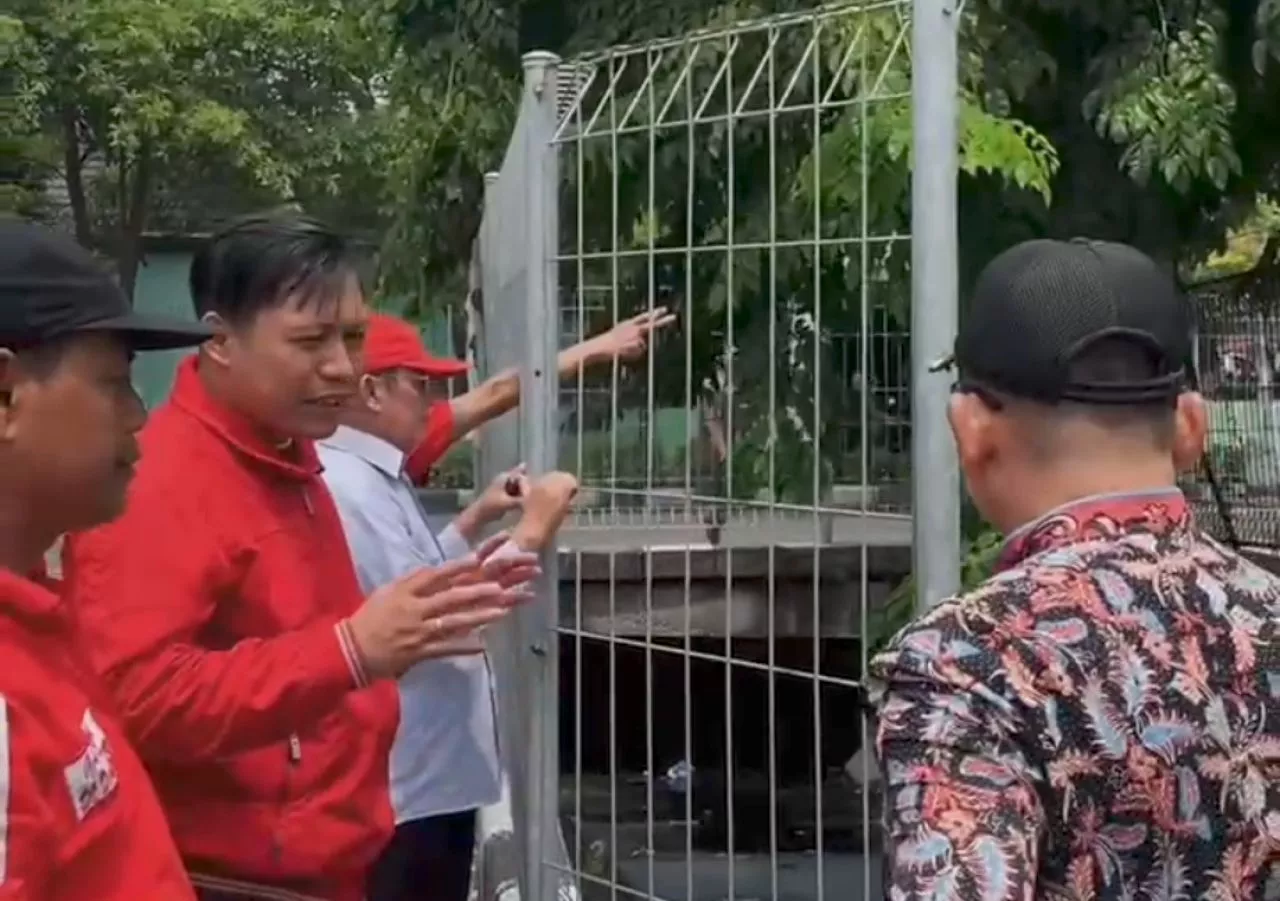 Hingar Bingar Debat Perdana Capres, Caleg PDIP Tetap Sapa Warga, Kerja Keras Menangkan Ganjar-Mahfud