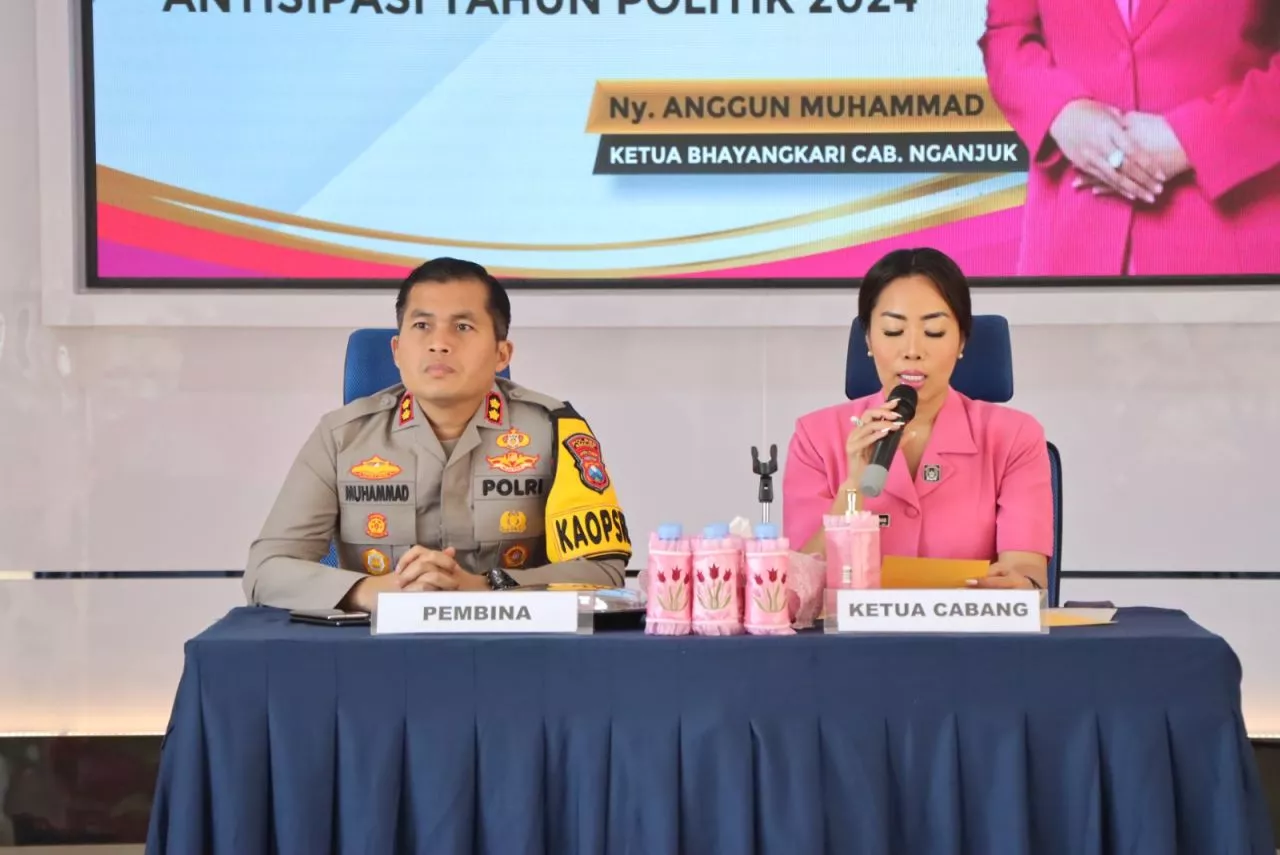 Bersama Bhayangkari, Kapolres Nganjuk Minta Untuk Jaga Netralitas Polri Selama Pemilu 2024