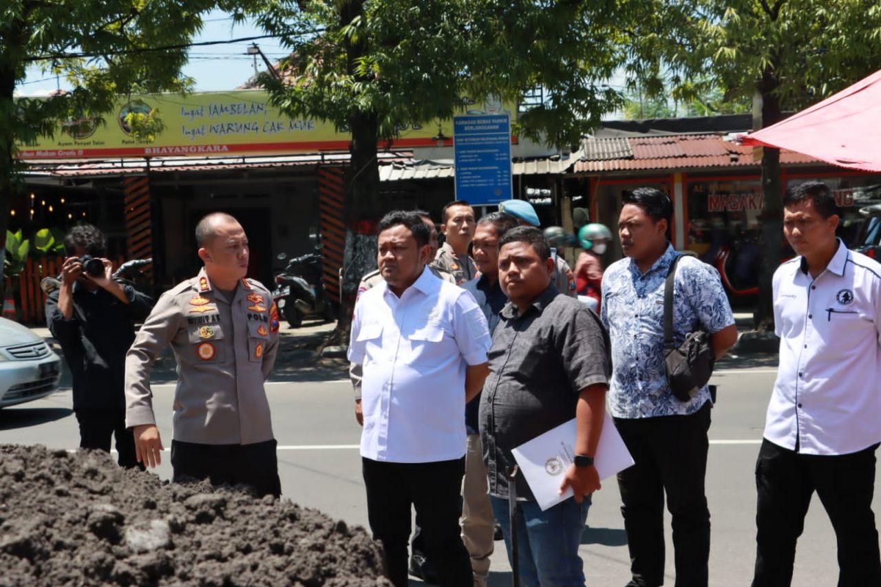 Komisi DPR III RI Bimantoro Wiyono Apresiasi Terobosan Pelayanan Polres Mojokerto Kota