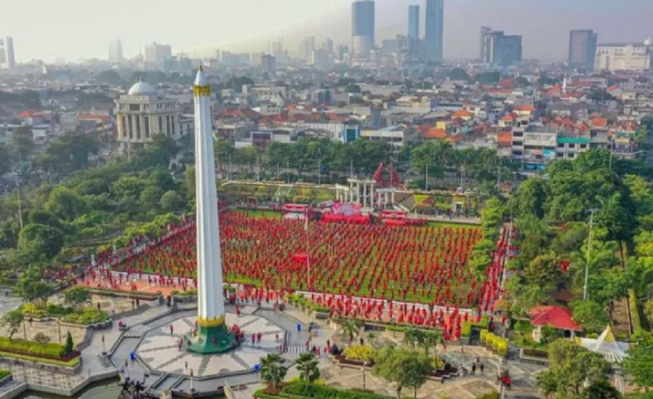 Galakkan Hidup Sehat, 5.000 Kader PDIP Gelar Sicita di Tugu Pahlawan