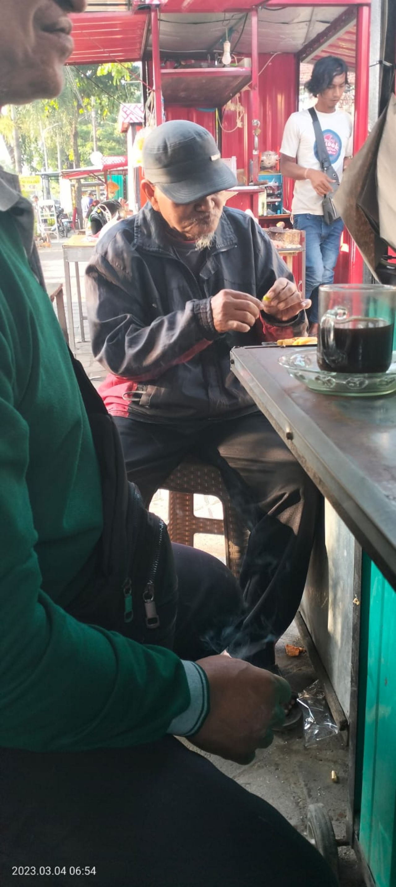 Manusia Tanpa Beban!