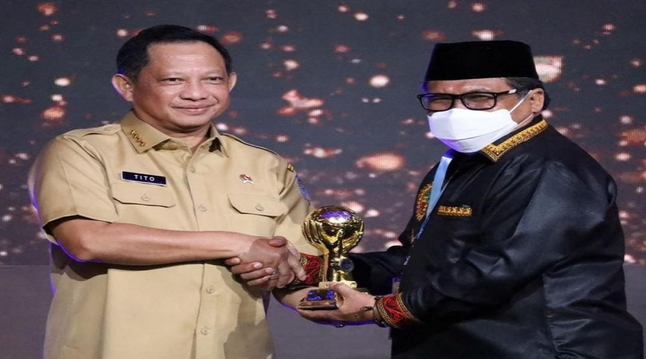Pemkab Pidie Raih UHC Award 2023,  Warga Tidak Perlu Ragu Akses Layanan kesehatan Secara Gratis