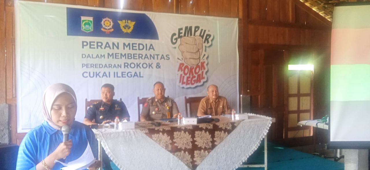 Penggunaan Rokok Sebagai Media Kampanye Tanpa Disertai Cukai Sama Dengan Rokok Ilegal