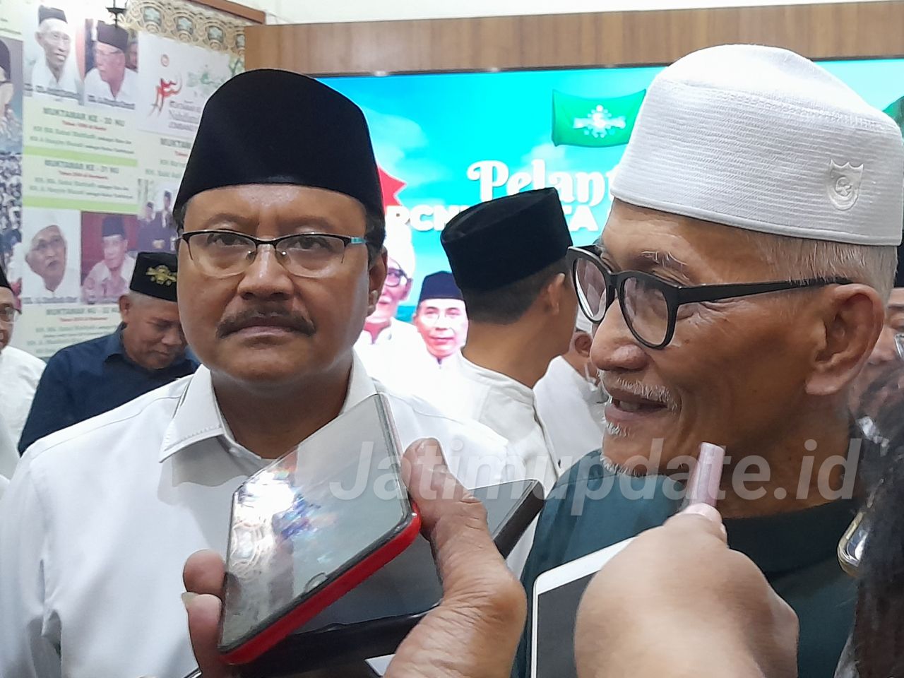 PCNU Surabaya Resmi Dilantik, Gus Ipul: Jangan Sibuk dengan Urusan Politik