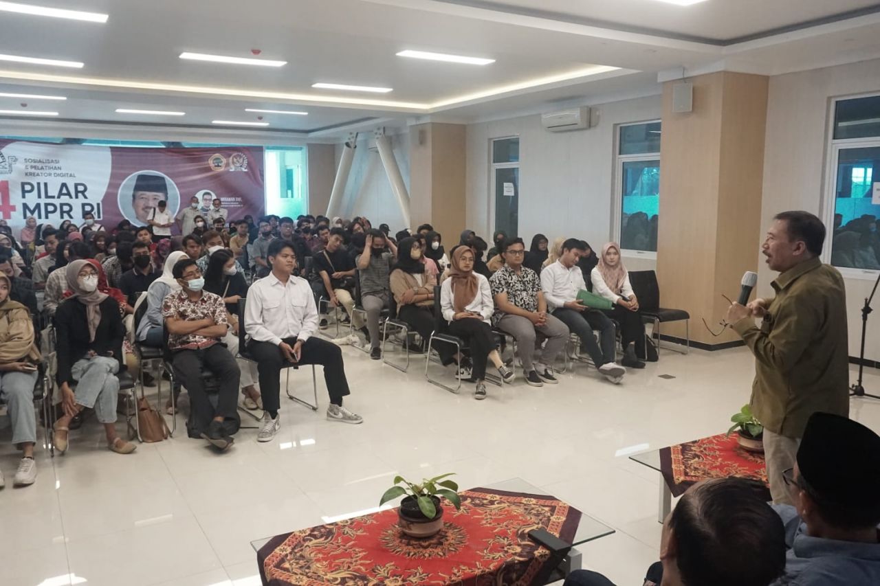 Sosialisasi 4 Pilar MPR RI dan Pelatihan Kreator Digital di Untag Surabaya, Sabtu (15/4/2023).