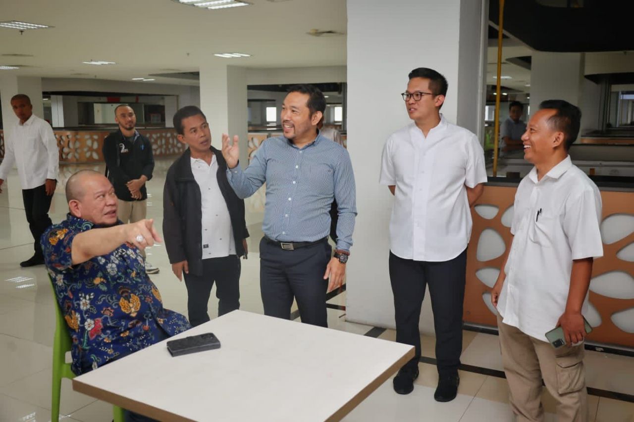 Tinjau Kesiapan Operasional Pasar Turi Baru, LaNyalla Imbau Tenant Segera Isi Stan