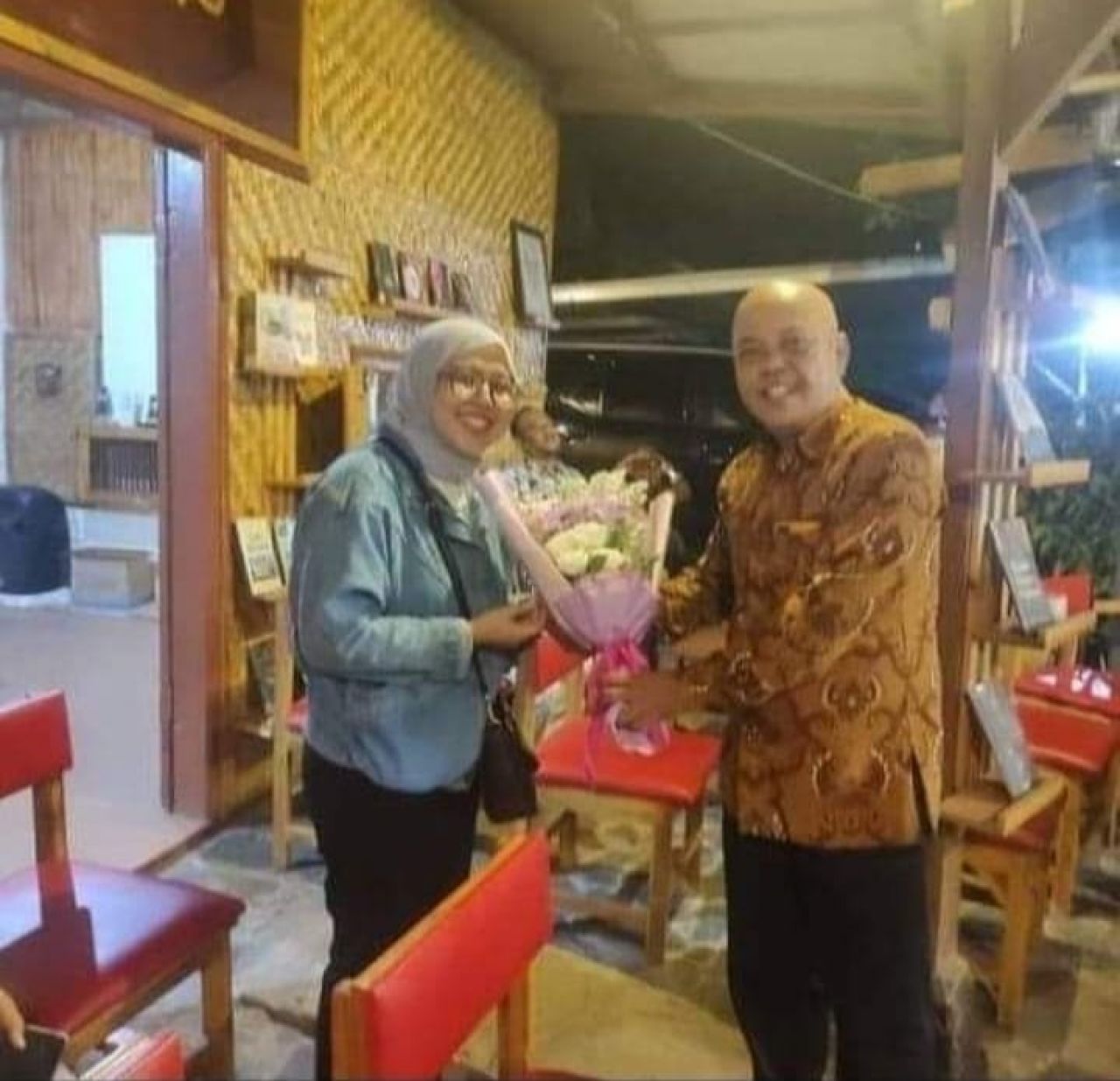 Awalnya Terpaksa Lalu Terbiasa