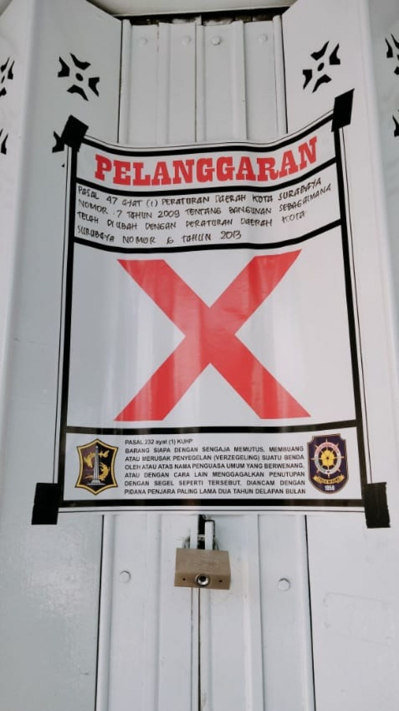 Cafe Lawson Disegel Satpol PP Karena Salahgunakan IMB