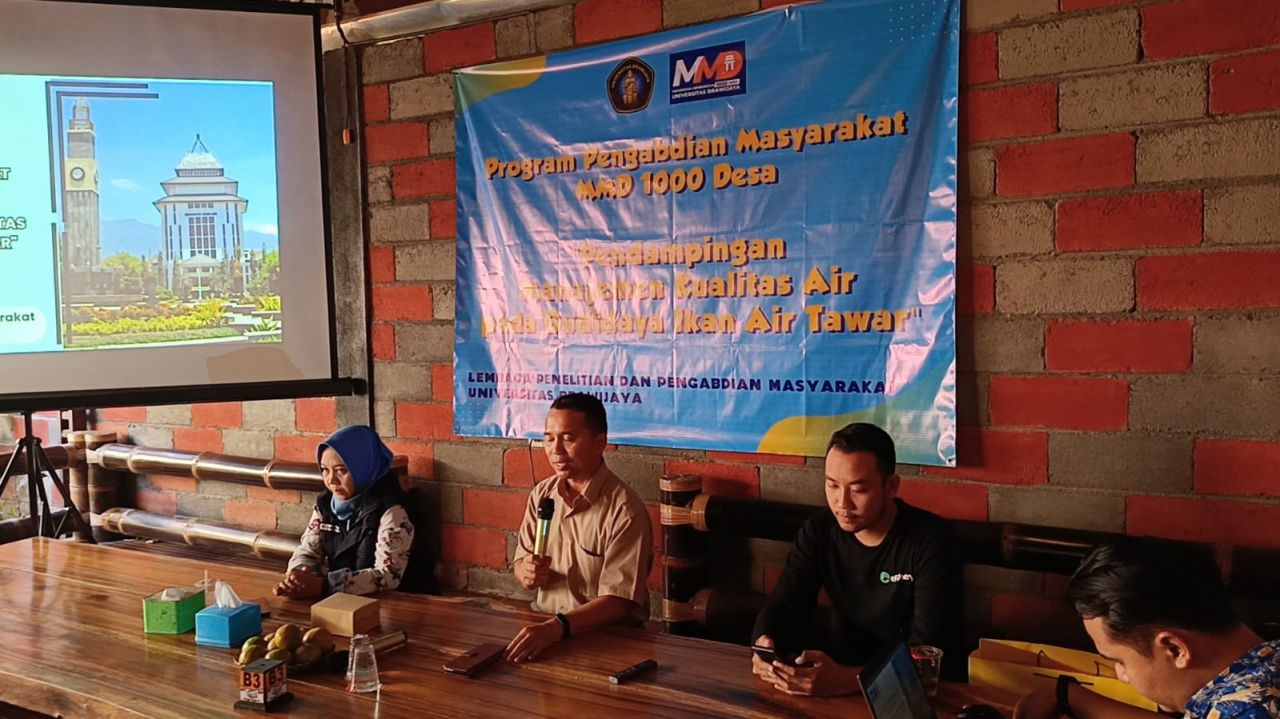 Dosen Universitas Brawijaya Dampingi Pembudidaya Ikan Air Tawar di Jember