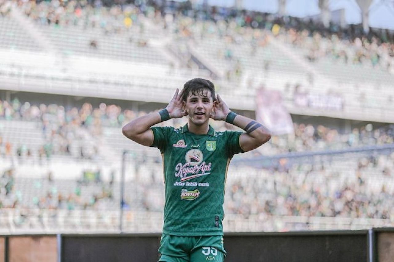 Persebaya Masih Terlalu Kuat Buat Arema, Menangkan Derbi Jawa Timur 3-1