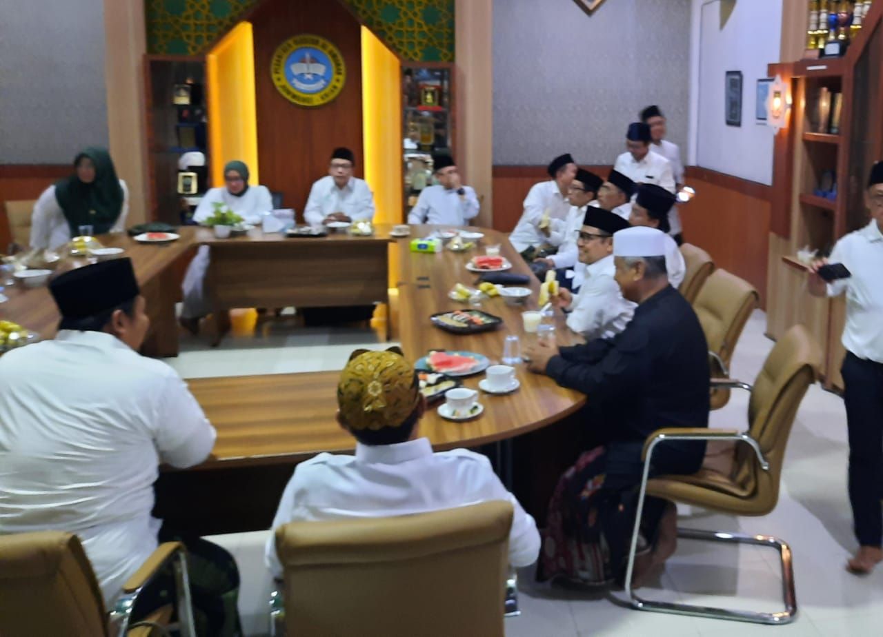 Silaturahmi ke Ponpes Al Amanah Sidoarjo, Cak Imin: Alhamdulillah Dukungan Terus Menguat