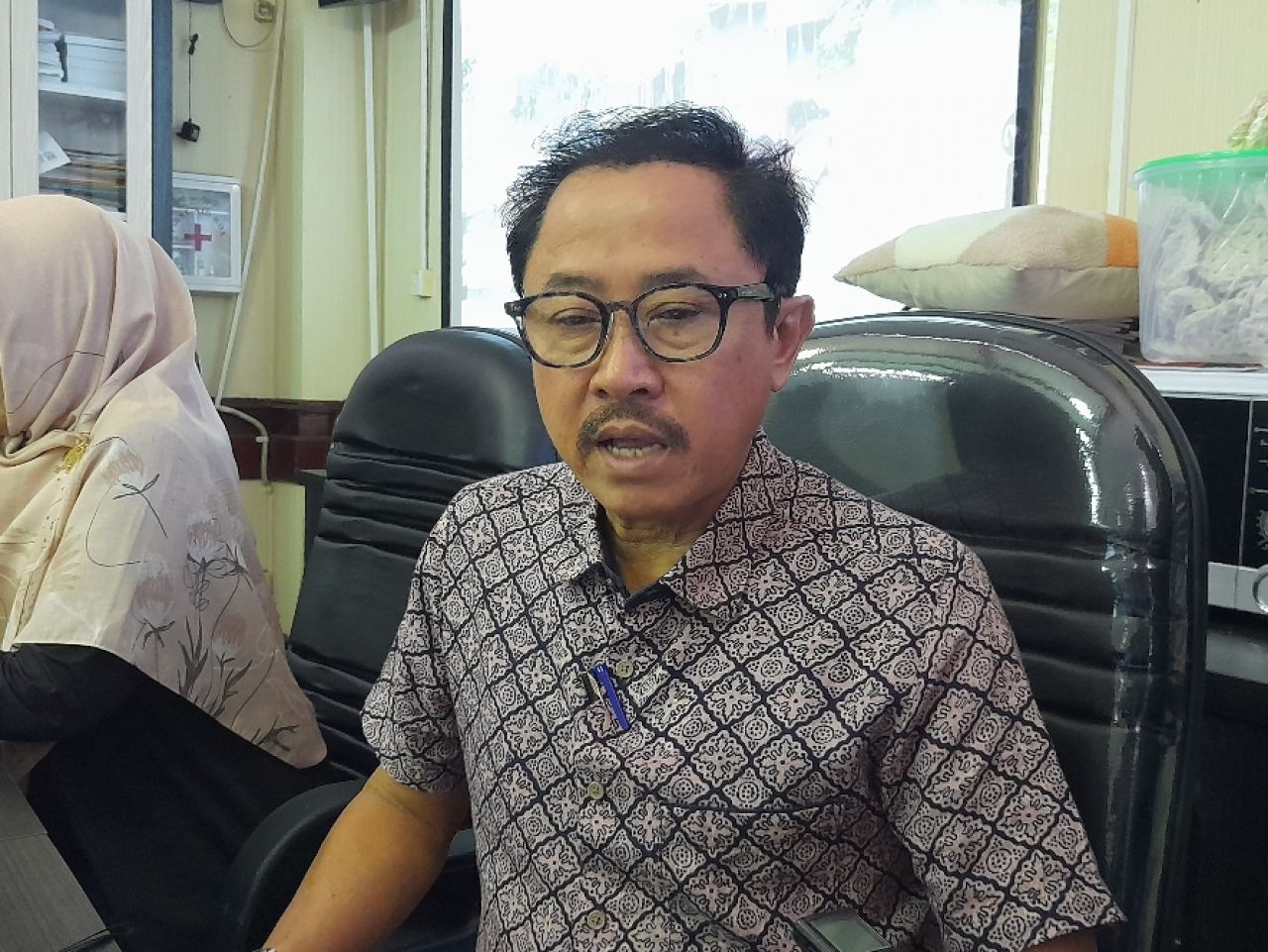 Ini Kata Baktiono Terkait Kado Celana Dalam Kosgoro 1957 Jatim ke Komisi D