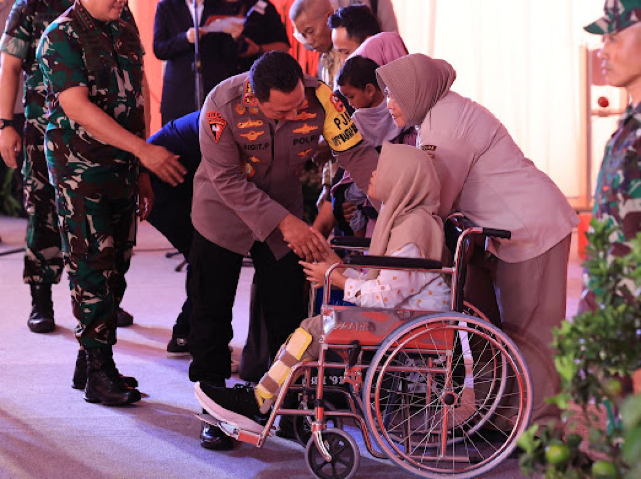 Masyarakat dan Ketua PWI Jatim Apresiasi Kegiatan Bakti Kesehatan dan Sosial Reuni Akabri 91