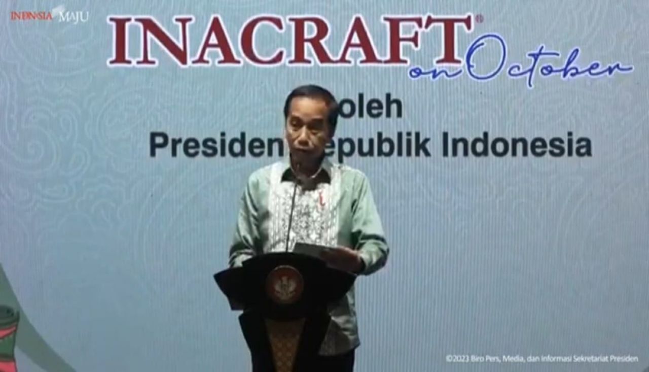 Buka Pameran INACRAFT, Jokowi Apresiasi Beri Ruang Khusus bagi Perajin dan Anak Muda