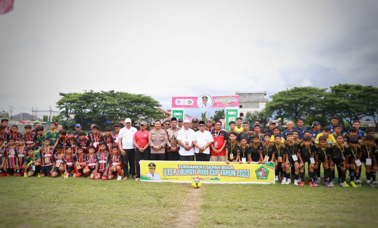 Pj Bupati Pidie Buka Tournamen Sepak Bola U15