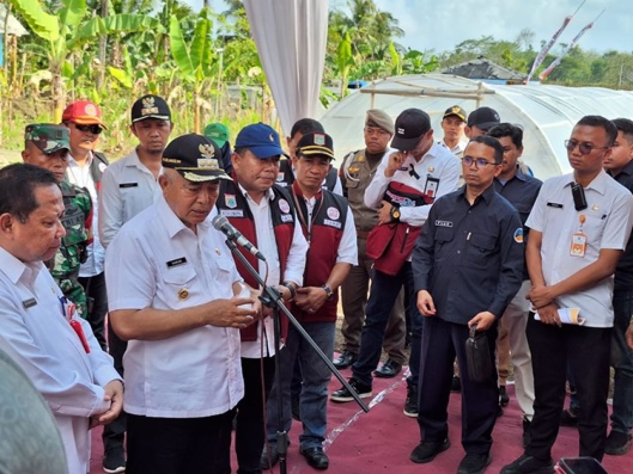 Bupati Malang, Datangi Panen Garam Tunnel Binaan PSPK UB
