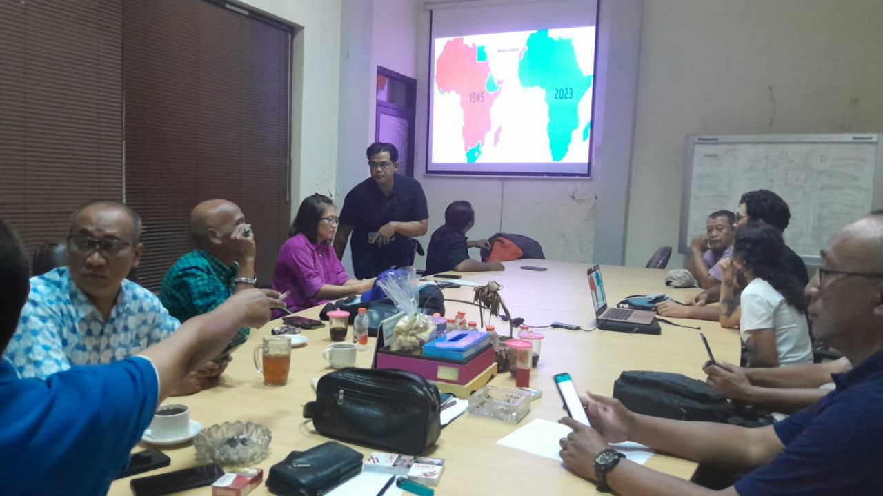 Bersama Aktivis HAM Internasional PWI Jatim Bahas Sahara Barat