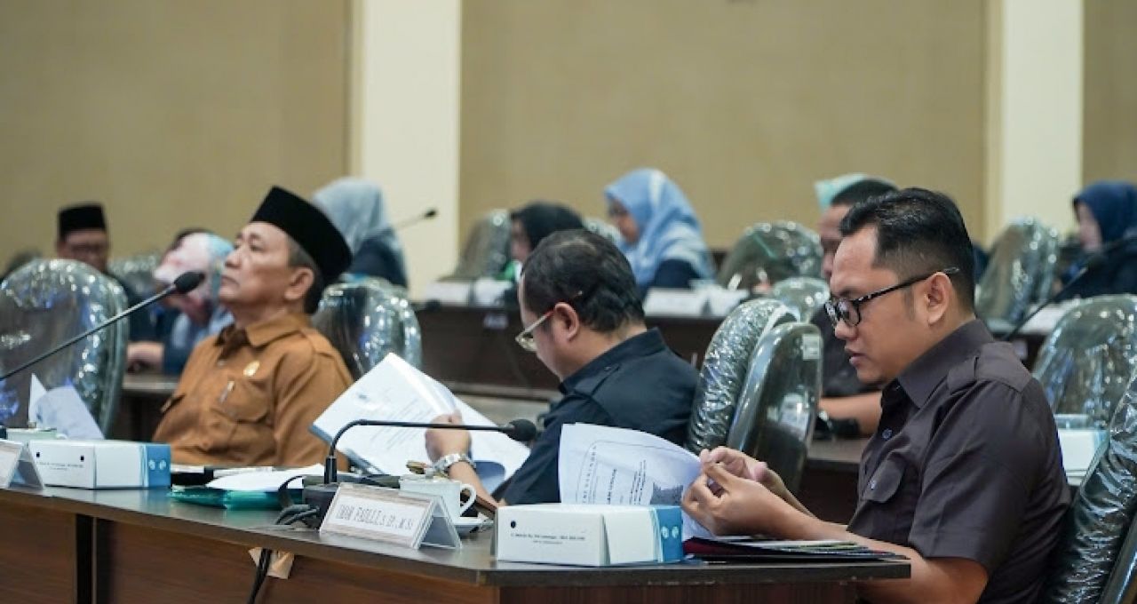Fraksi-Fraksi DPRD Lamongan Semangat Tanggapi RAPBD 2024