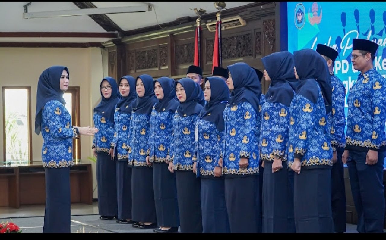 Momen HUT KORPRI, Bupati Yuhronur Gandeng Kepala Pertanahan Lahirkan Mars Lamongan