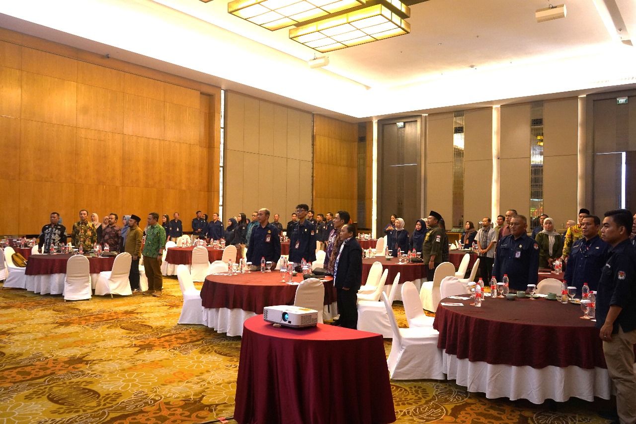 Perkuat Pelayanan, KPU Jatim Gelar Pelatihan Kehumasan dan Protokol