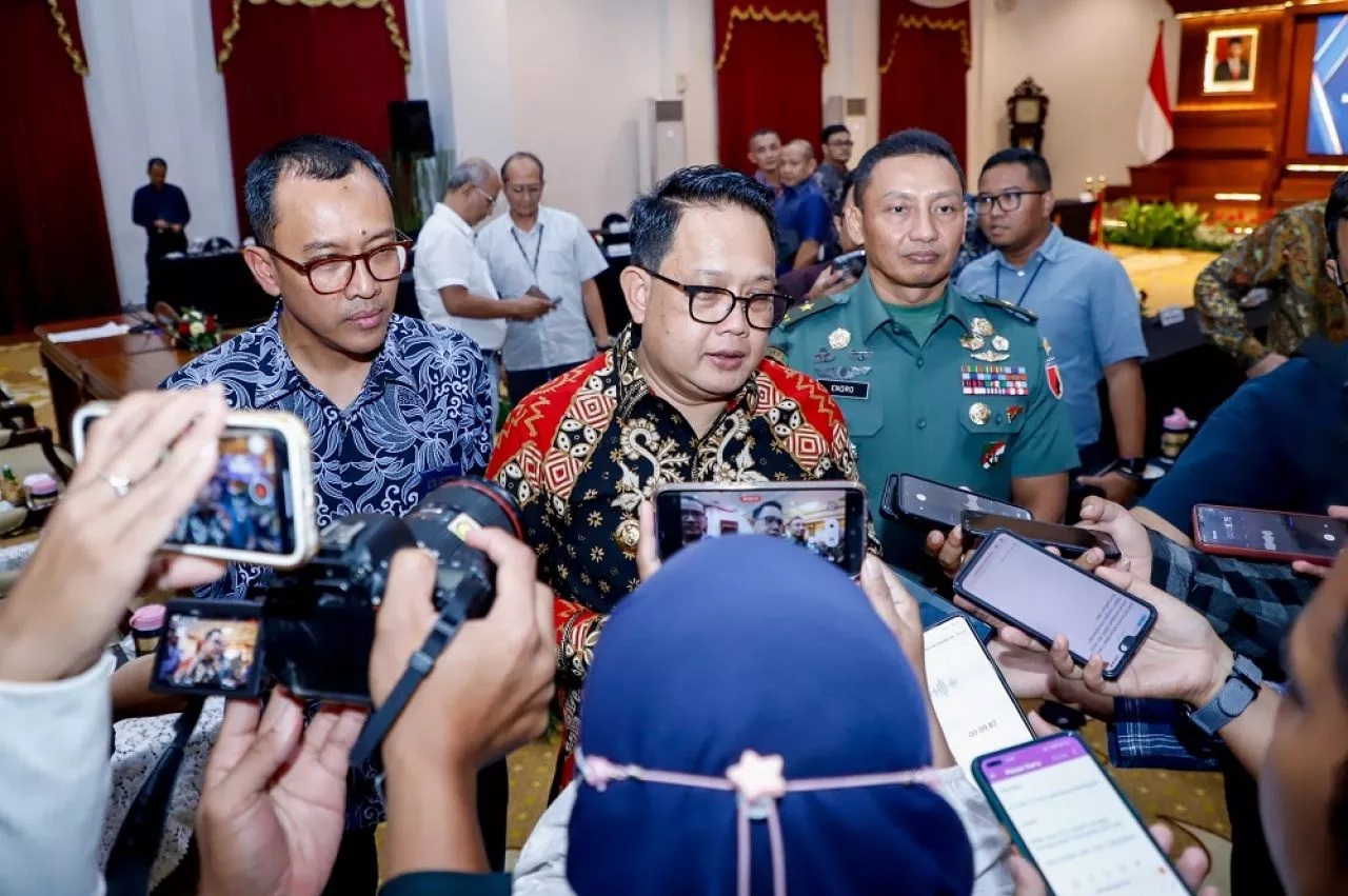 Adhy Karyono Pastikan Distribusi Serta Pasokan BBM dan LPG di Jatim Aman Selama Ramadhan