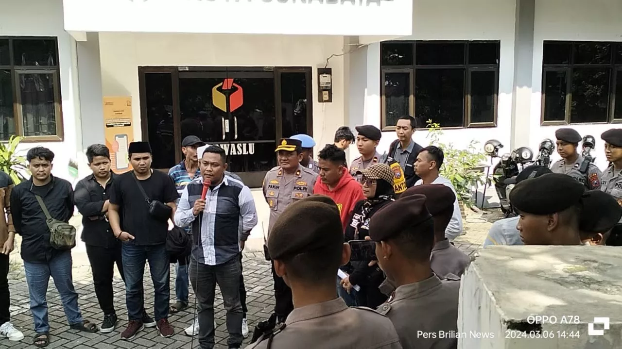 Tak Puas AMI Akan Demo Rumah Komisioner KPU Surabaya