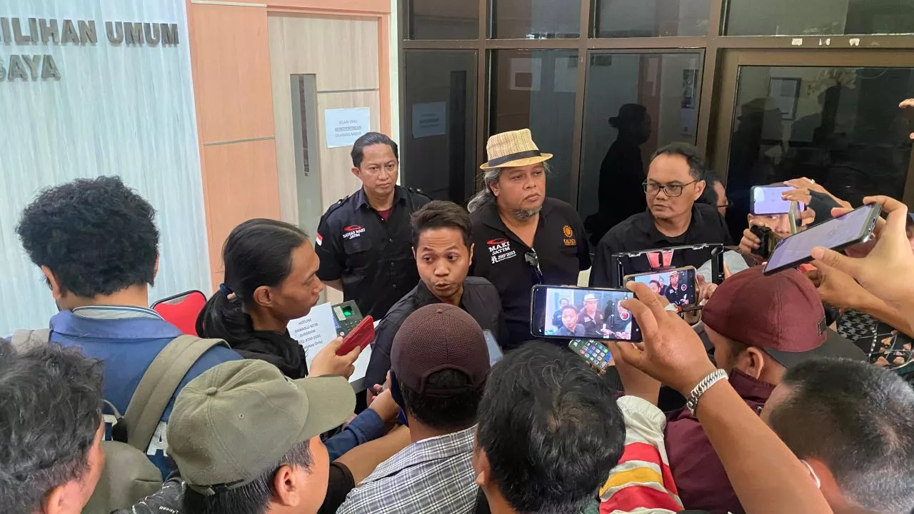 Diminta Klarifikasi Bawaslu Surabaya Edy Sucipto Didampingi MAKI Jatim 