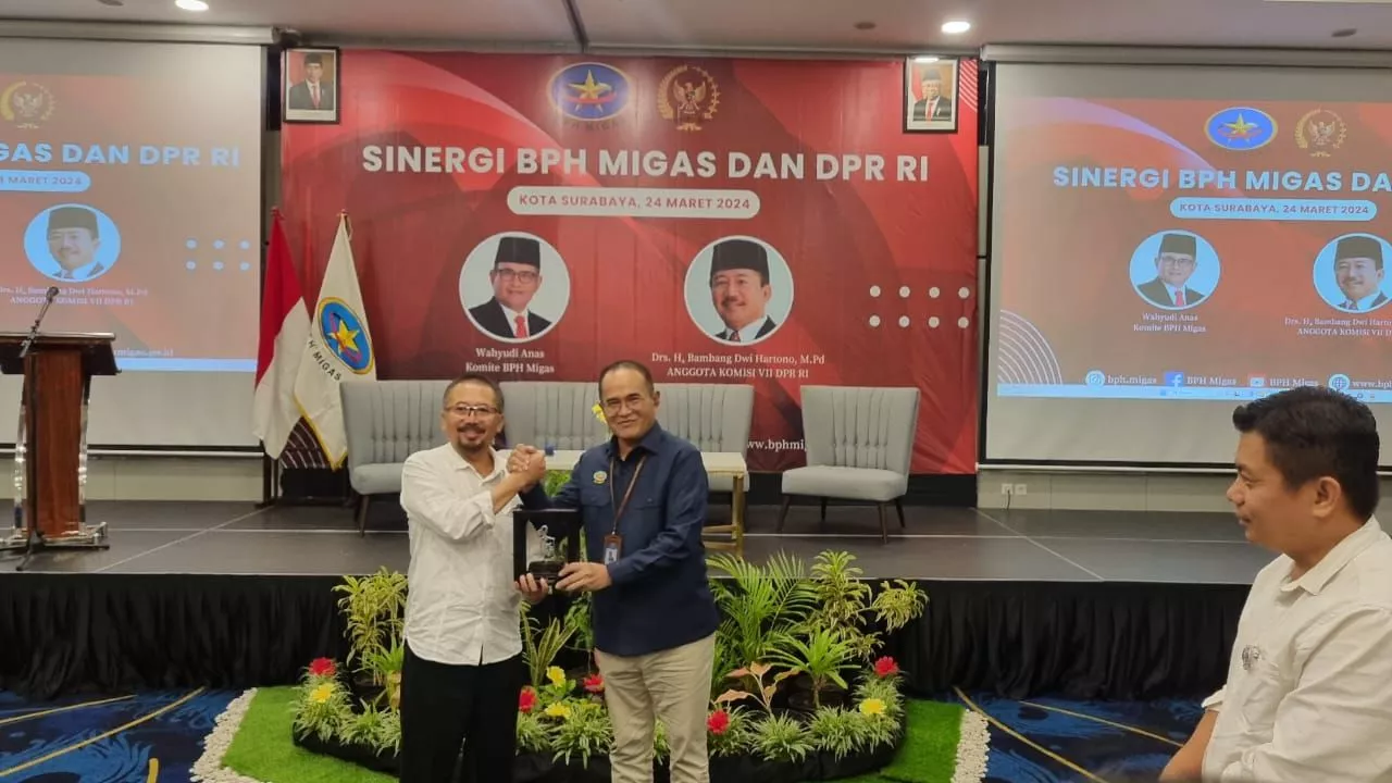 Komisi VII DPR RI bersama BPH Migas Sosialisasi Tata Kelola dan Regulasi Bahan Bakar Minyak