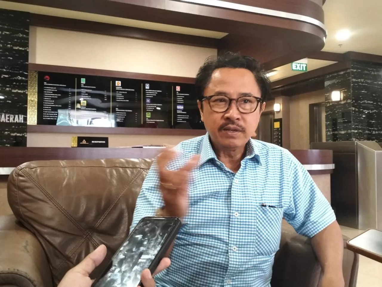 Waterfront City, Komisi C: Sangat Menguntungkan bagi Kota Surabaya 