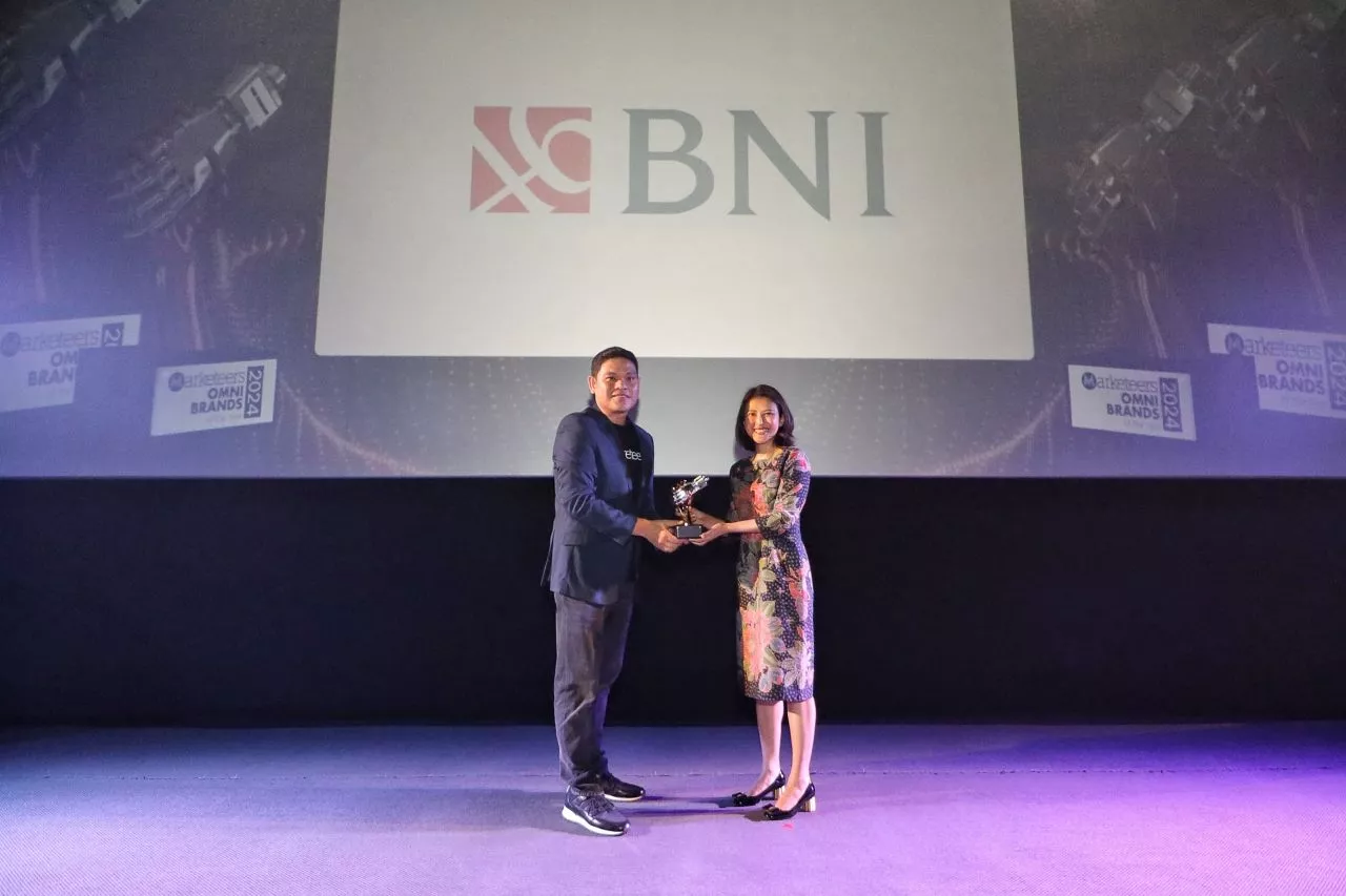 Raih Marketeers OMNI Brands of The Year 2024