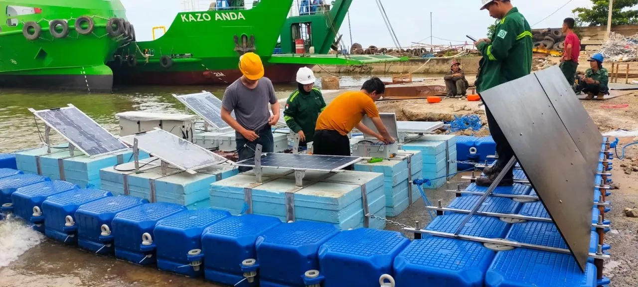 ITS Kembangkan Pembangkit Listrik Tenaga Surya  Laut Untuk Nelayan Gili Ketapang Probolinggo