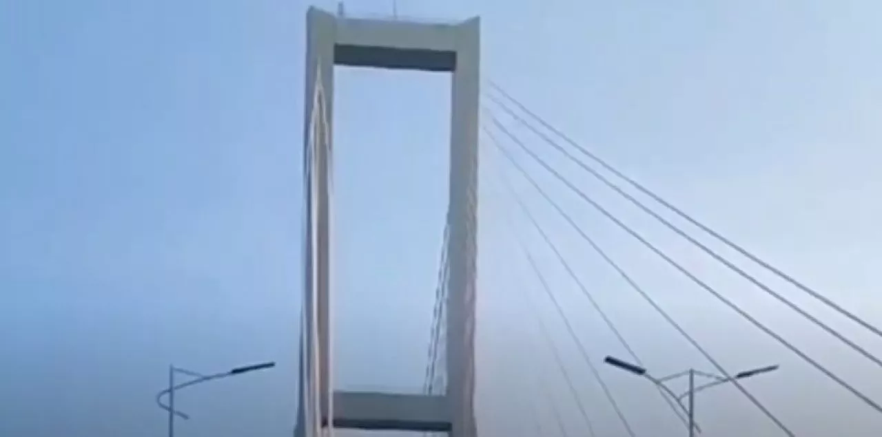 Gempa Tuban Sebabkan Jembatan Suramadu Bergetar