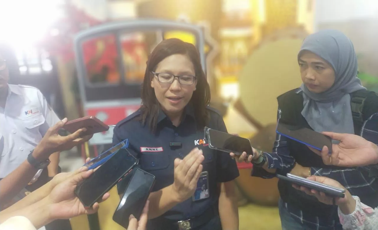 KAI Commuter Line Pasca Lebaran 2024 Alami Kenaikan Record Angkutan Penumpang Capai 45 Ribu