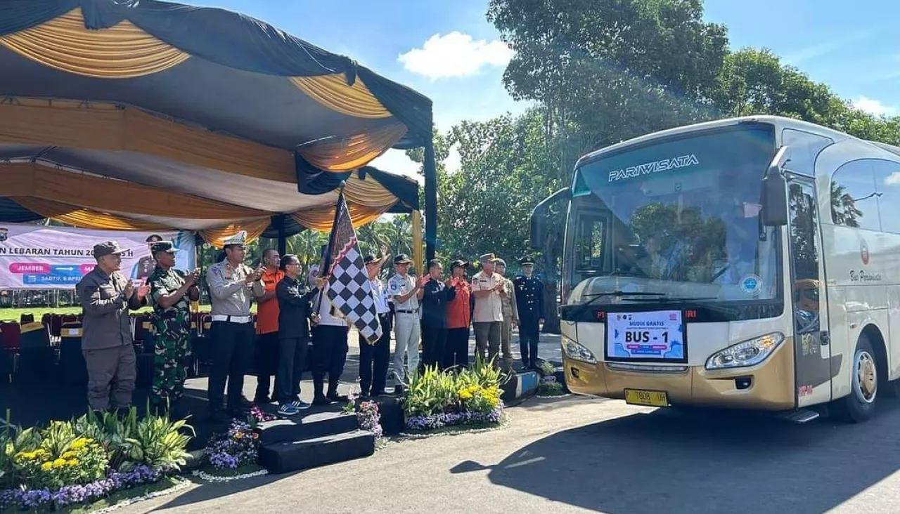 Lepas Angkutan Mudik Gratis Tujuan Madura, Sekda Jember: Kegiatan Rutin Tahunan 